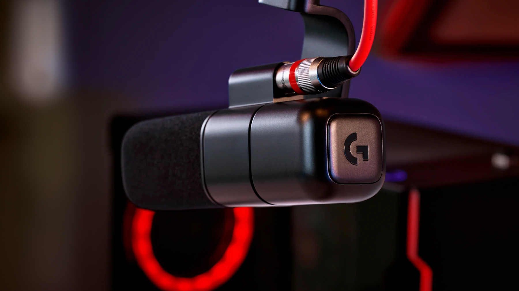 Logitech Yeti Studio Active Dynamic Supercardioid Broadcast XLR Microphone Logitech Yeti Studio Active Dynamic Supercardioid Broadcast XLR Microphone