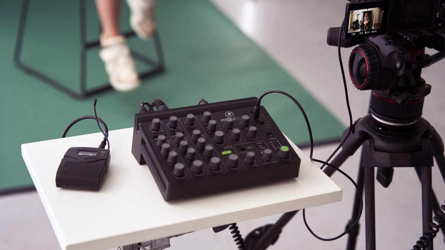 Mackie MobileMix 8-Channel Live Sound and Streaming Mixer Mackie MobileMix 8-Channel Live Sound and Streaming Mixer