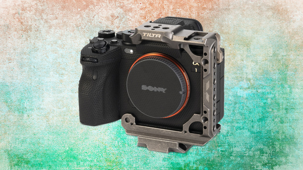 Tiltas Half Cage for the Sony A1 Tiltas Half Cage for the Sony A1