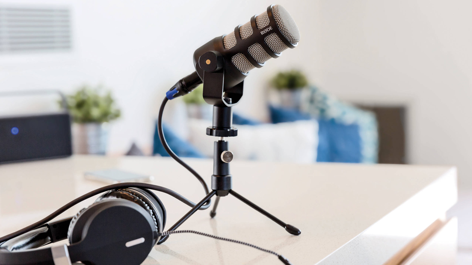RODE PodMic Dynamic Podcasting Microphone