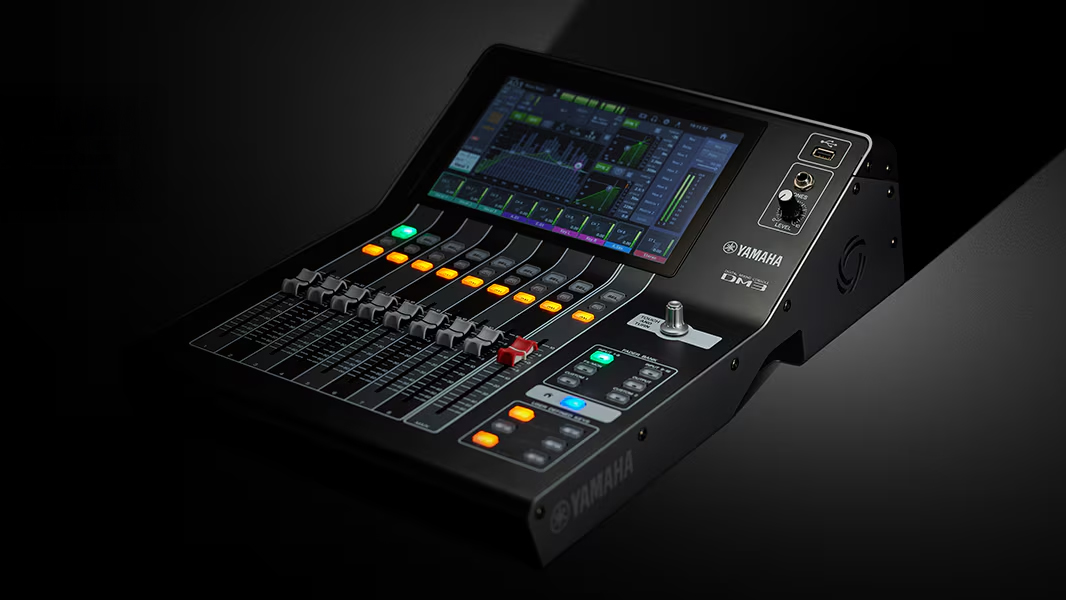 Yamaha DM3-D Digital Mixing Console with Dante