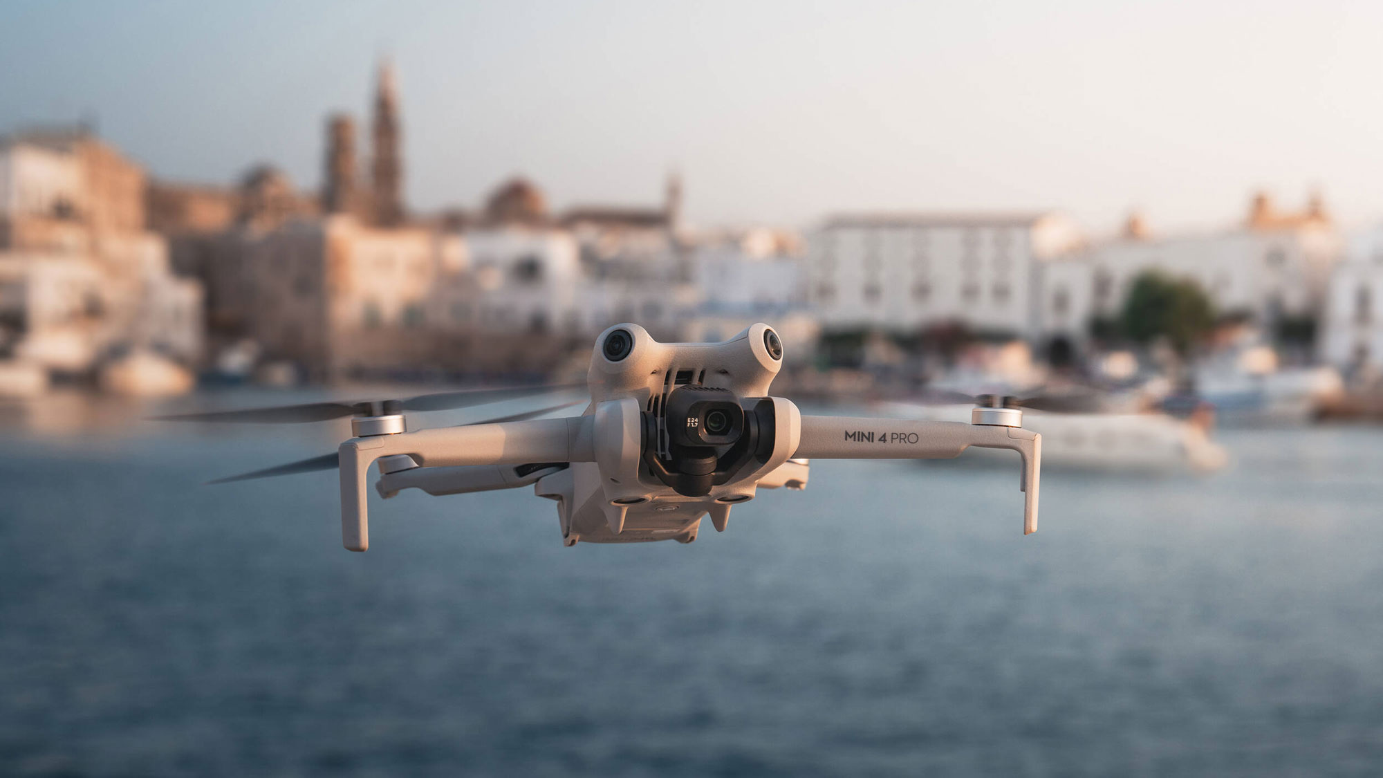 DJI Mini 4 Pro Drone Fly More Combo Plus with RC 2 Controller DJI Mini 4 Pro Drone Fly More Combo Plus with RC 2 Controller