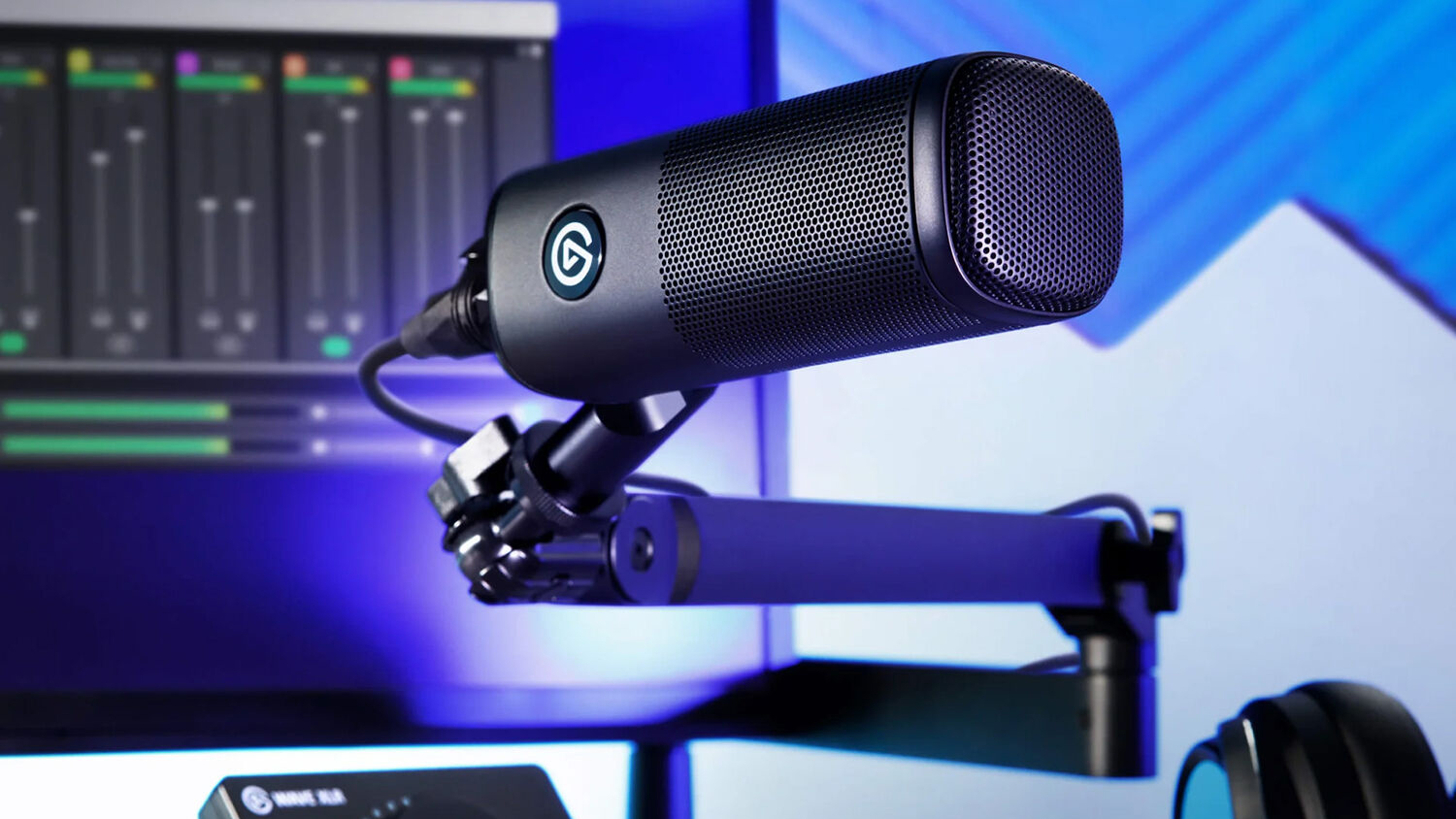 Elgato Wave DX Dynamic Broadcast Microphone