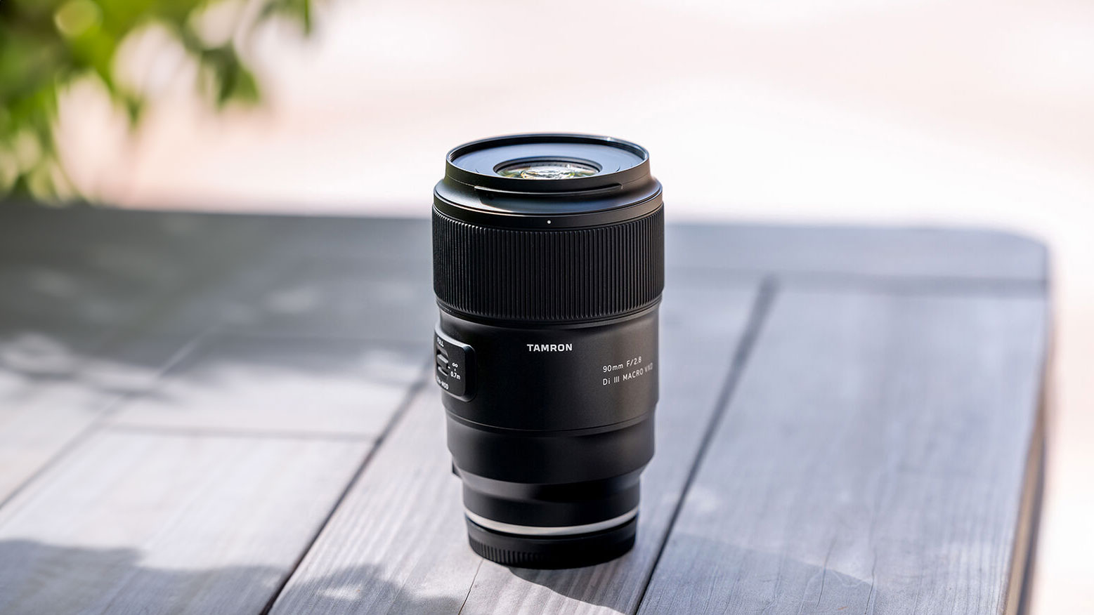 Tamron 90mm f/2.8 Di III VXD Macro Lens Tamron 90mm f/2.8 Di III VXD Macro Lens