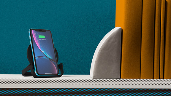 Belkin Boost Charge 10W Wireless Charging Stand
