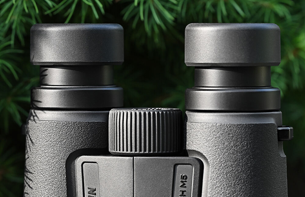 Nikon 8x42 Monarch M5 Binoculars Nikon 8x42 Monarch M5 Binoculars