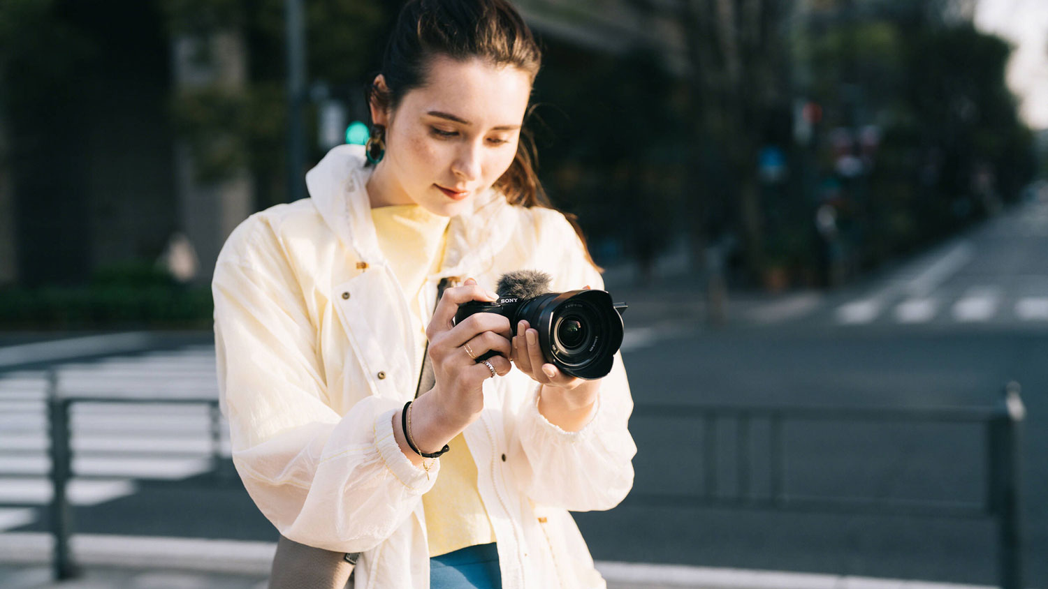 Sony ZV-E10 Mirrorless Camera
