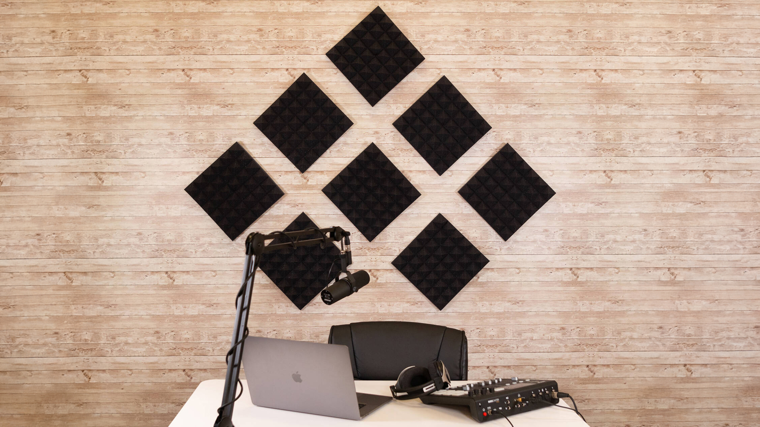 Gator 12x12" Acoustic Pyramid Panel Gator 12x12" Acoustic Pyramid Panel
