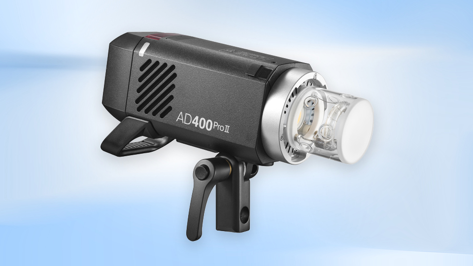 AD400Pro II All in One Outdoor Flash Dual Mount Flexibility AD400Pro II All in One Outdoor Flash Dual Mount Flexibility