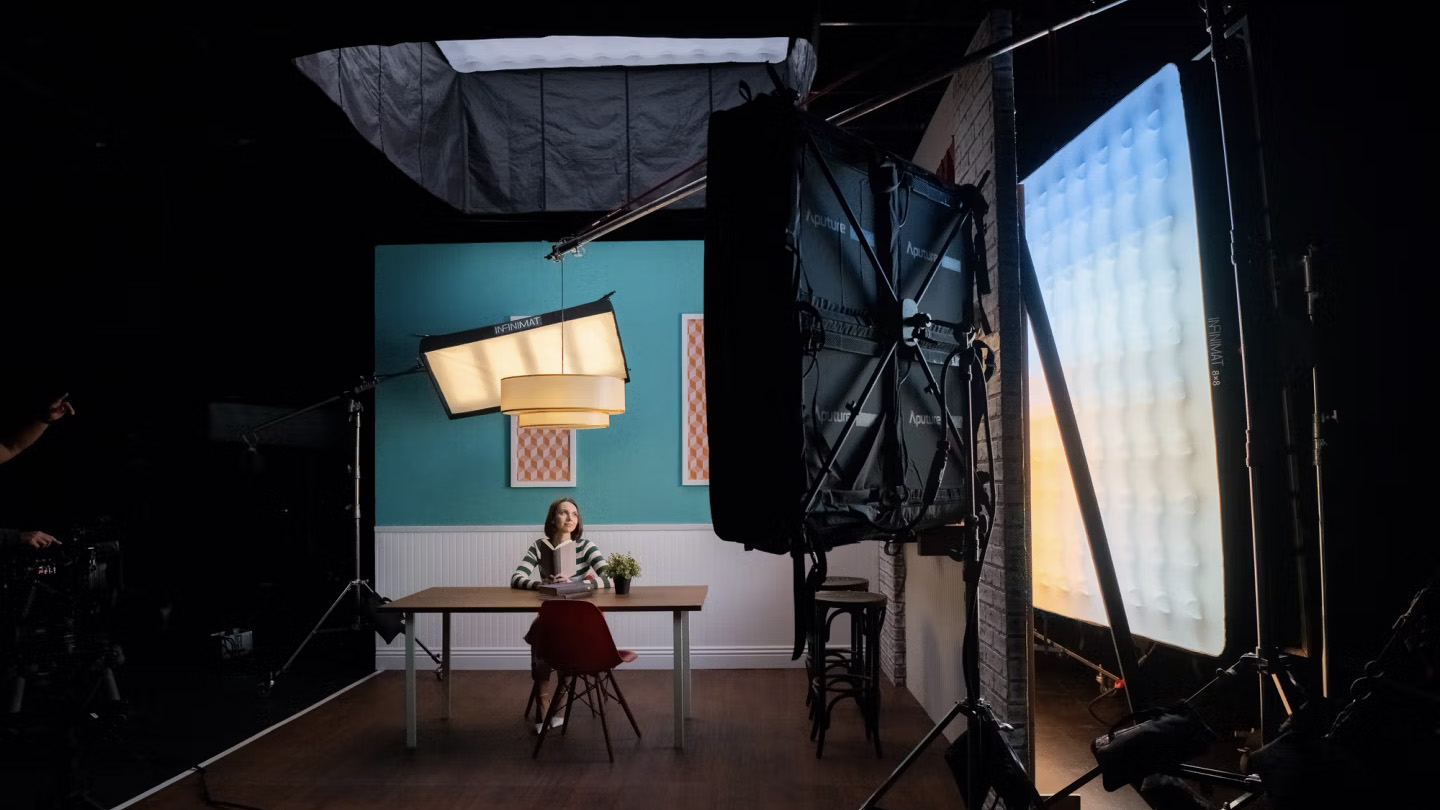 Aputure INFINIMAT Tunable Color Light Mat System Aputure INFINIMAT Tunable Color Light Mat System