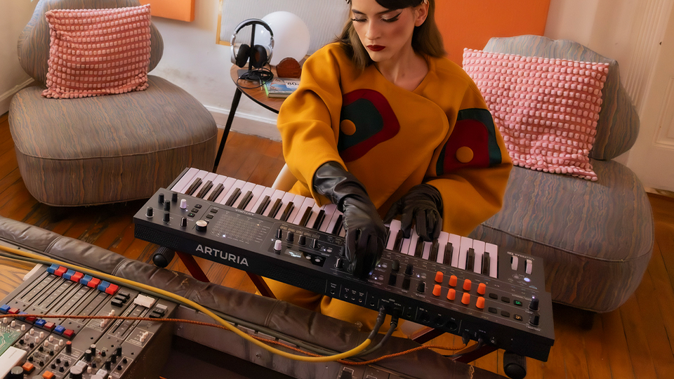 Arturia MiniFreak 49 Synthesizer Arturia MiniFreak 49 Synthesizer
