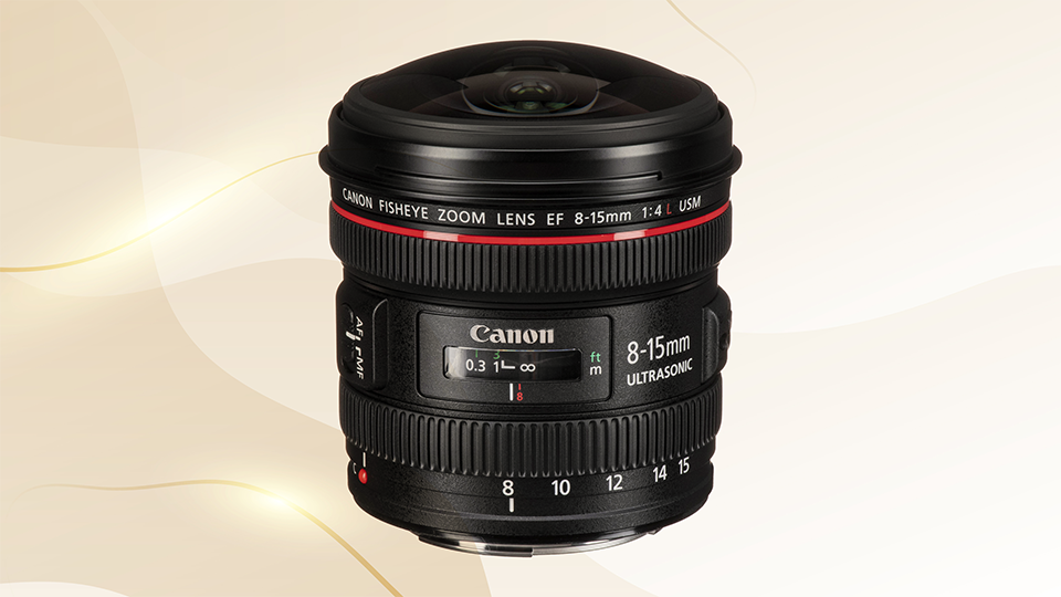 Canon EF 8-15mm f/4L Fisheye USM Lens Canon EF 8-15mm f/4L Fisheye USM Lens
