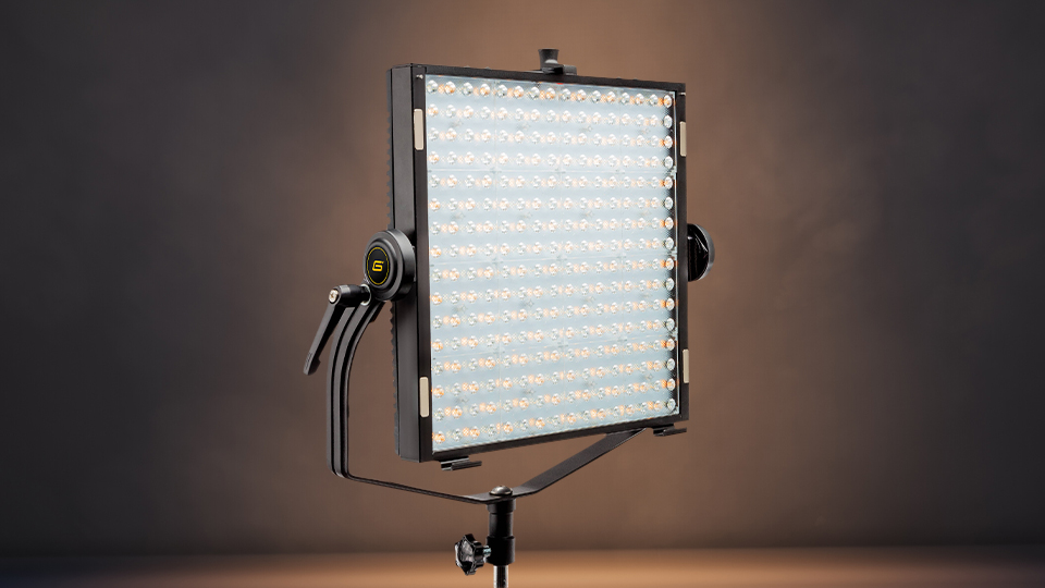 Genaray Bright Beast 1x1 Bi Color LED Light Panel Genaray Bright Beast 1x1 Bi Color LED Light Panel