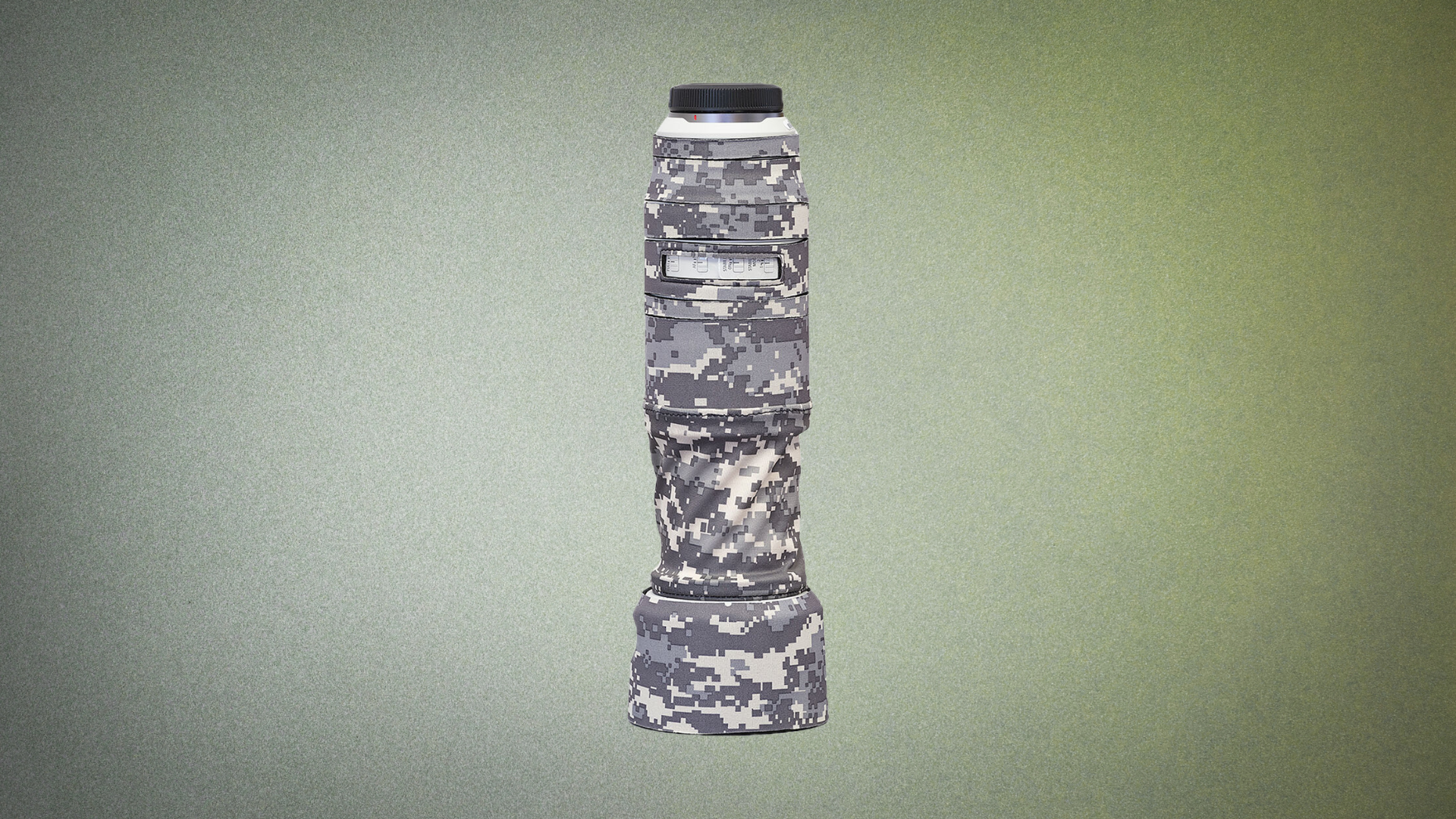 LensCoat Lens Cover for Canon RF 100-500 IS Lens in Gray Digital Camo