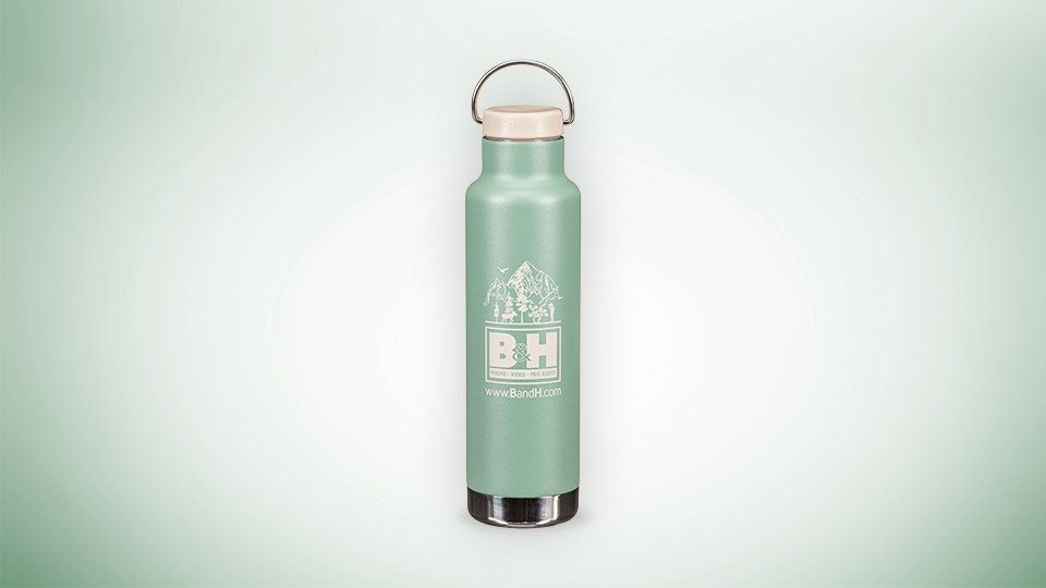 Klean Kanteen Insulated Classic Water Bottle with Loop Cap with Steel Bale Klean Kanteen Insulated Classic Water Bottle with Loop Cap with Steel Bale