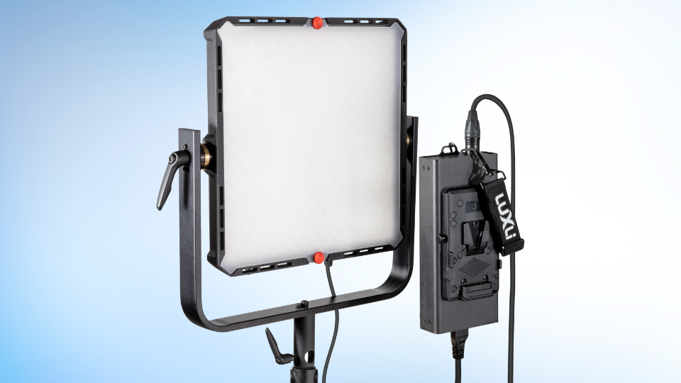 Luxli Timpani2 1x1 RGBAW LED Light Luxli Timpani2 1x1 RGBAW LED Light