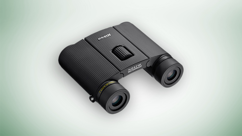 Nikon 8x25 Trailblazer II Binoculars Nikon 8x25 Trailblazer II Binoculars