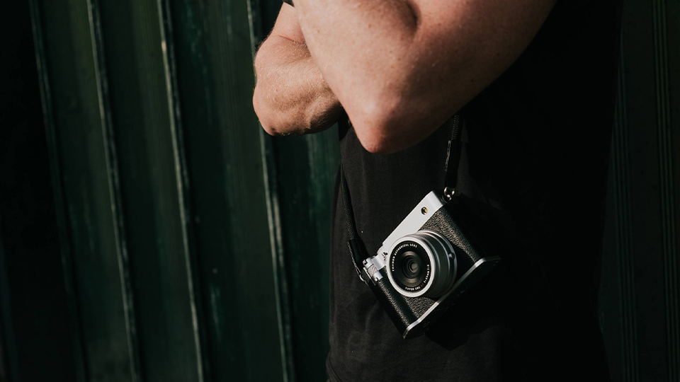 Point and shoot camera