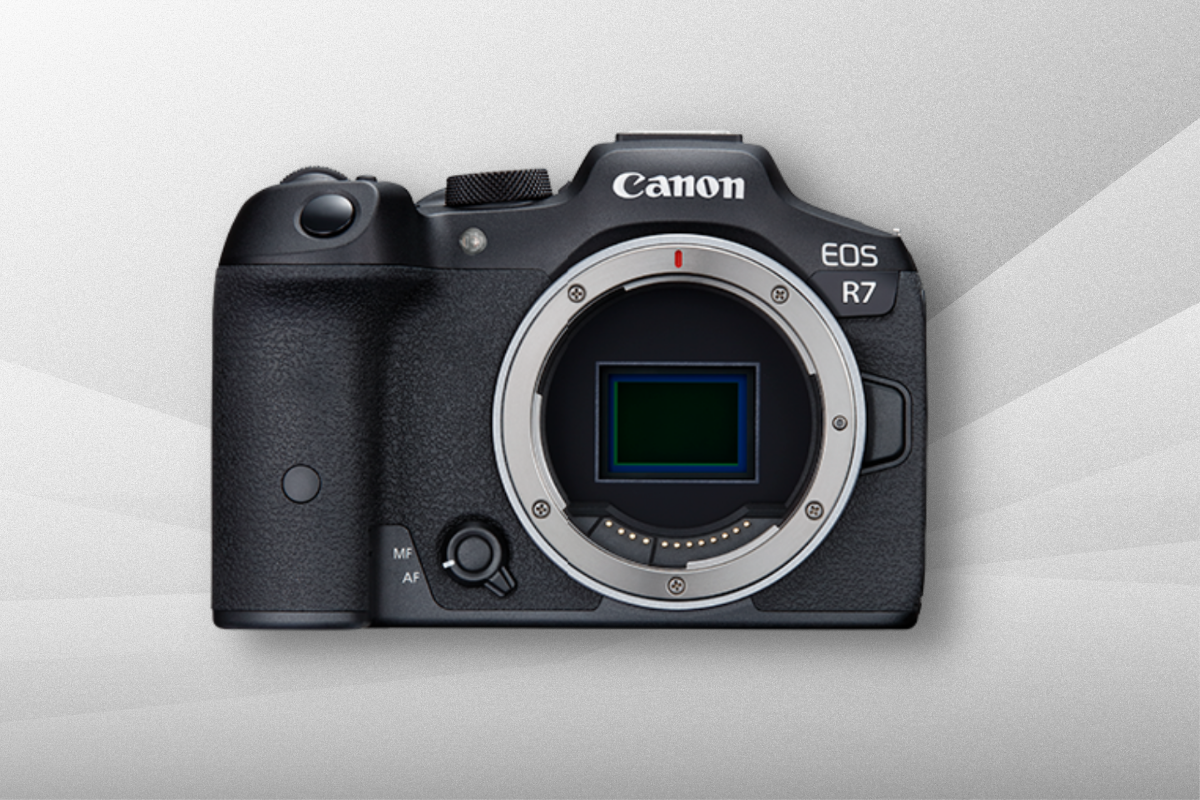 Canon EOS R7 Canon EOS R7
