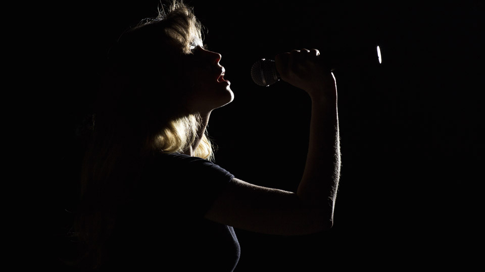 Singers in Live Performances