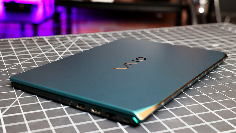 VAIO SX14-R Multi Touch Laptop Performance VAIO SX14-R Multi Touch Laptop Performance