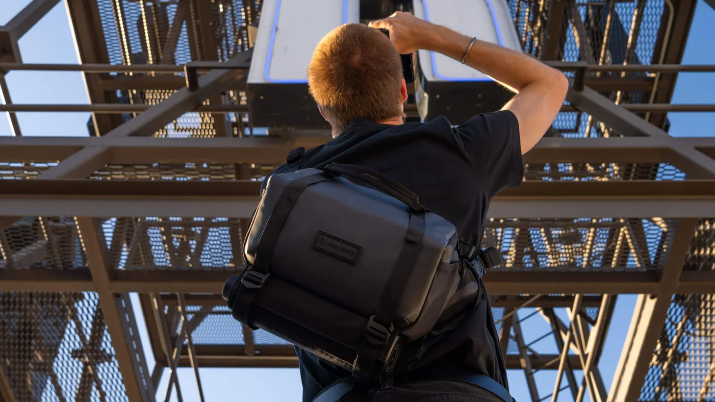 WANDRD ROGUE V2 Sling Bag