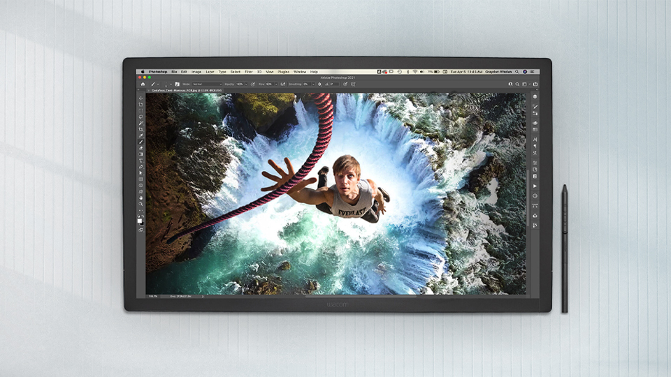 Wacom Cintiq Pro 27 Creative Pen and Touch Display Wacom Cintiq Pro 27 Creative Pen and Touch Display