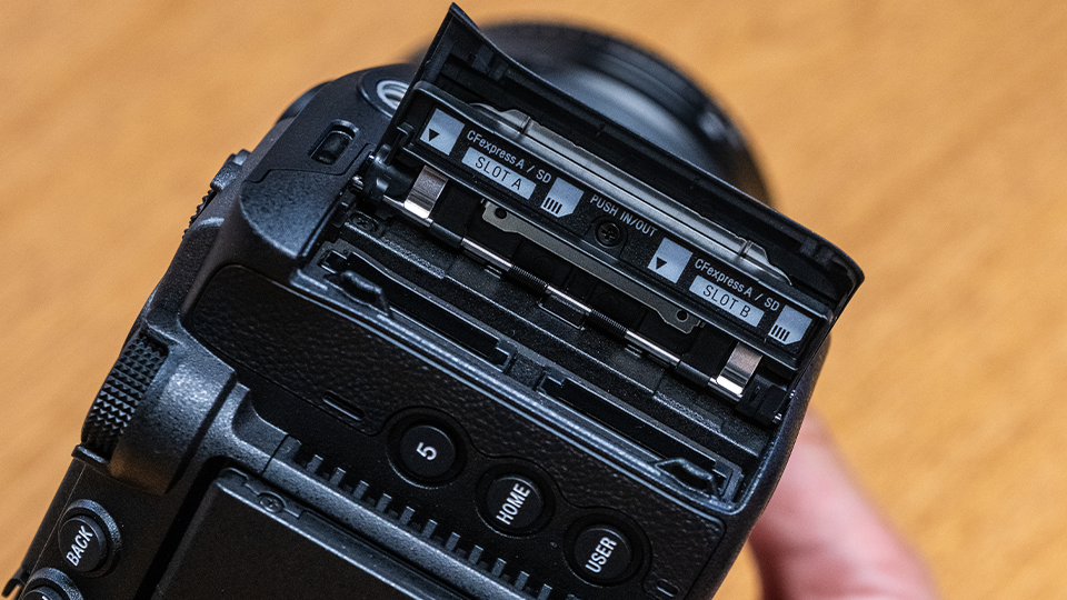 Sony FX5 CFexpress Type A/SDXC card slots