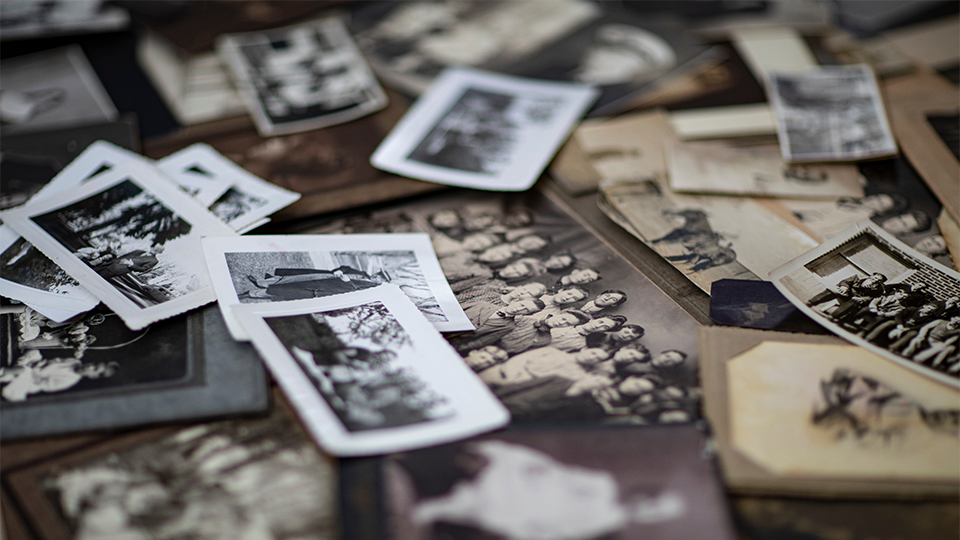How to Choose the Right Paper for Photo Prints