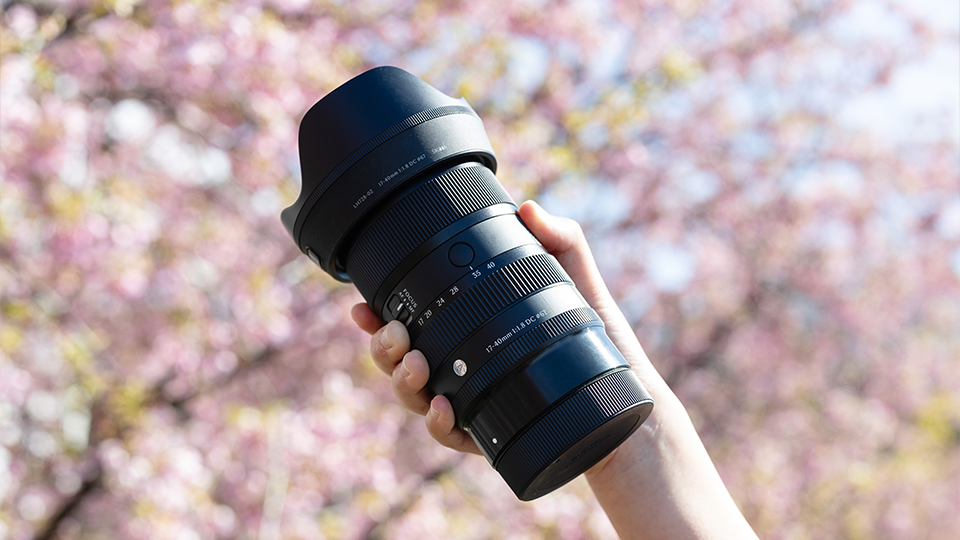 Sigma 17-40mm f/1.8 DC Art Lens Sigma 17-40mm f/1.8 DC Art Lens