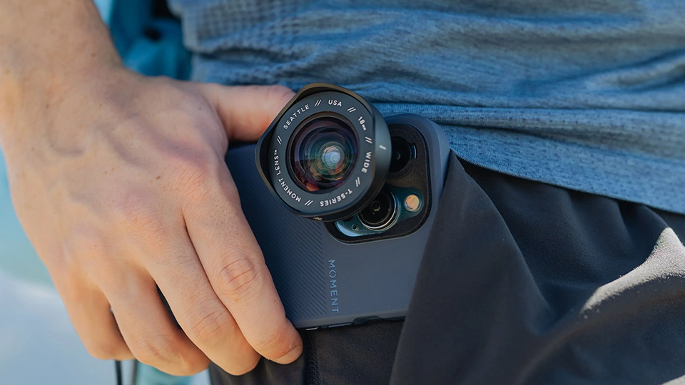 Moment 18mm Wide T-Series Mobile Lens Moment 18mm Wide T-Series Mobile Lens