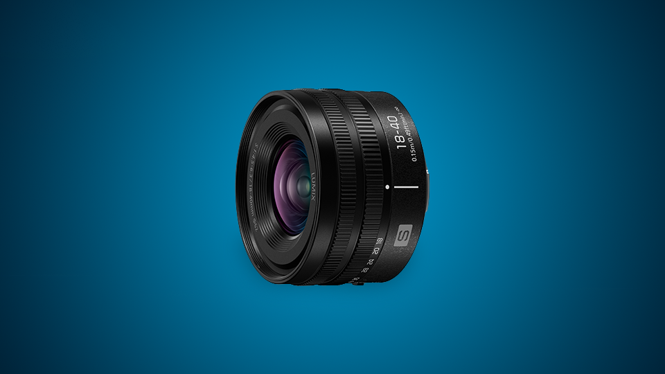 Panasonic Lumix S 18-40mm f/4.5-6.3 Lens