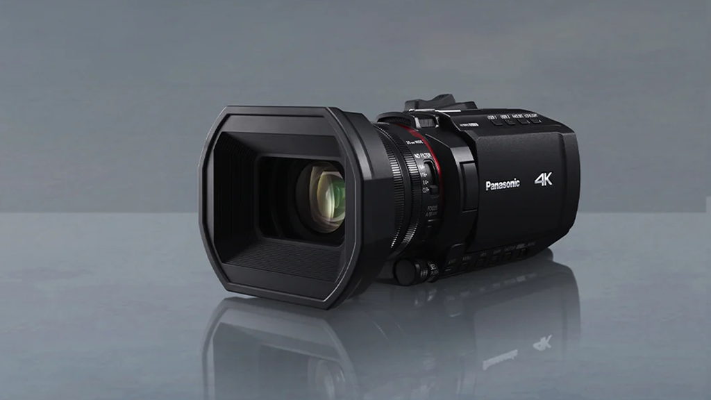 Panasonic HC-X1200 UHD 4K HDMI Camcorder with 24x Zoom Panasonic HC-X1200 UHD 4K HDMI Camcorder with 24x Zoom