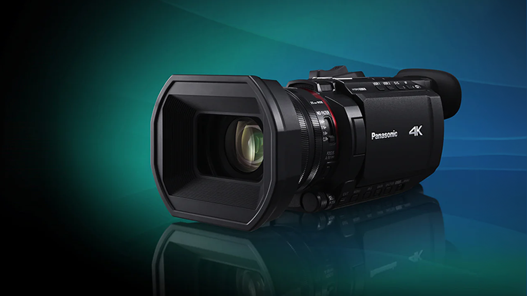Panasonic HC-X1600 UHD 4K HDMI Camcorder with 24x Zoom Panasonic HC-X1600 UHD 4K HDMI Camcorder with 24x Zoom