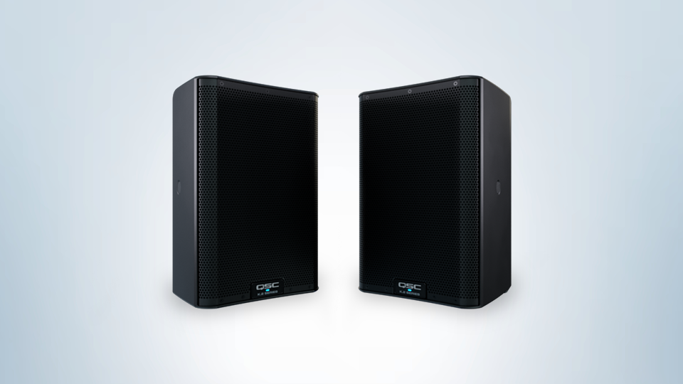 QSC K8.2 K.2 Series 8" 2000W Powered Speaker Pair with Essential Accessories Kit QSC K8.2 K.2 Series 8" 2000W Powered Speaker Pair with Essential Accessories Kit