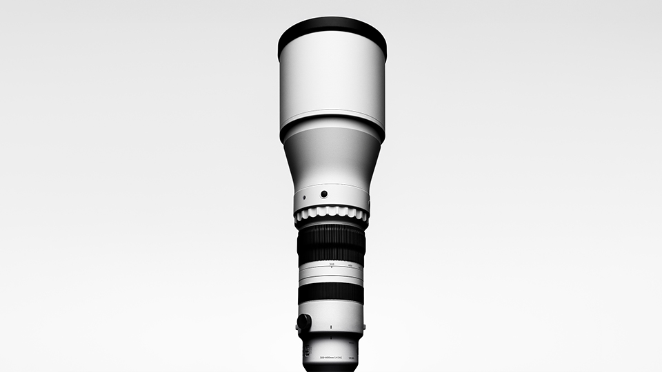 Sigma 300-600mm f/4 DG OS Sports Lens Sigma 300-600mm f/4 DG OS Sports Lens