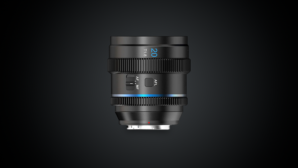 SIRUI 20mm T1.8 1.33x Anamorphic Lens SIRUI 20mm T1.8 1.33x Anamorphic Lens