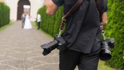 Great Accessories Every Wedding Photographer Should Have