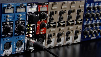 The 500 Series: Portable Racks, Enclosures, Lunchboxes