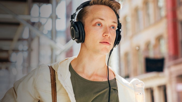 Audio-Technica ATH-M50x Closed-Back Monitor Headphones