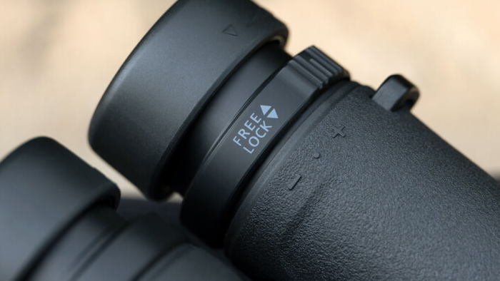 Nikon Monarch M7 8X42 Nikon Monarch M7 8X42