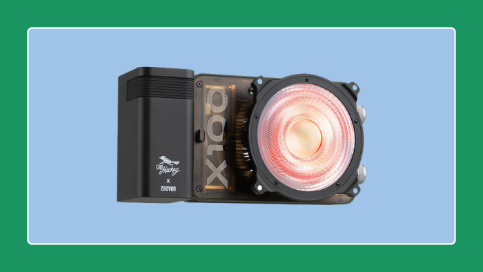 Zhiyun MOLUS X100 RGB Pro Pocket Light
