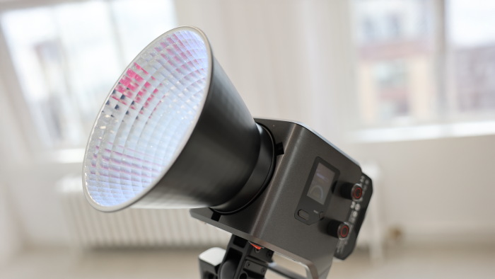 SmallRig RC 220B Pro Bi-Color LED Monolight SmallRig RC 220B Pro Bi-Color LED Monolight