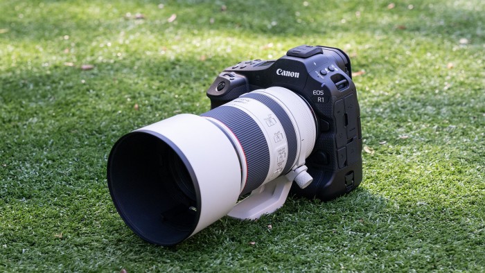 Canon EOS R1 Mirrorless Camera Canon EOS R1 Mirrorless Camera