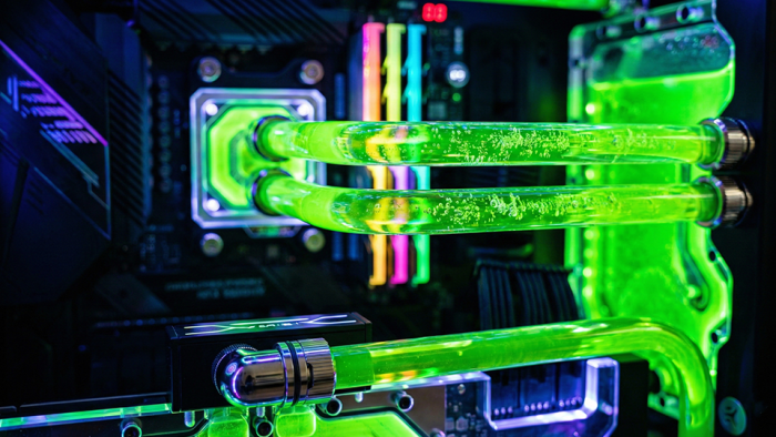 Custom Loops: Water Cooling System with Green Liquid Pipes Custom Loops: Water Cooling System with Green Liquid Pipes