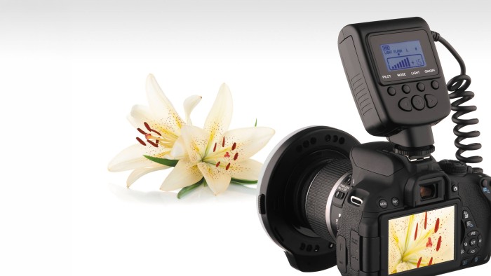 Bolt VM-110 LED Macro Ring Light Bolt VM-110 LED Macro Ring Light