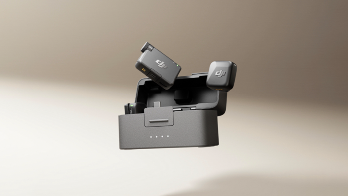 DJI Mic Mini 2-Person Compact Wireless Microphone System for Camera & Smartphone (2.4 GHz) DJI Mic Mini 2-Person Compact Wireless Microphone System for Camera & Smartphone (2.4 GHz)