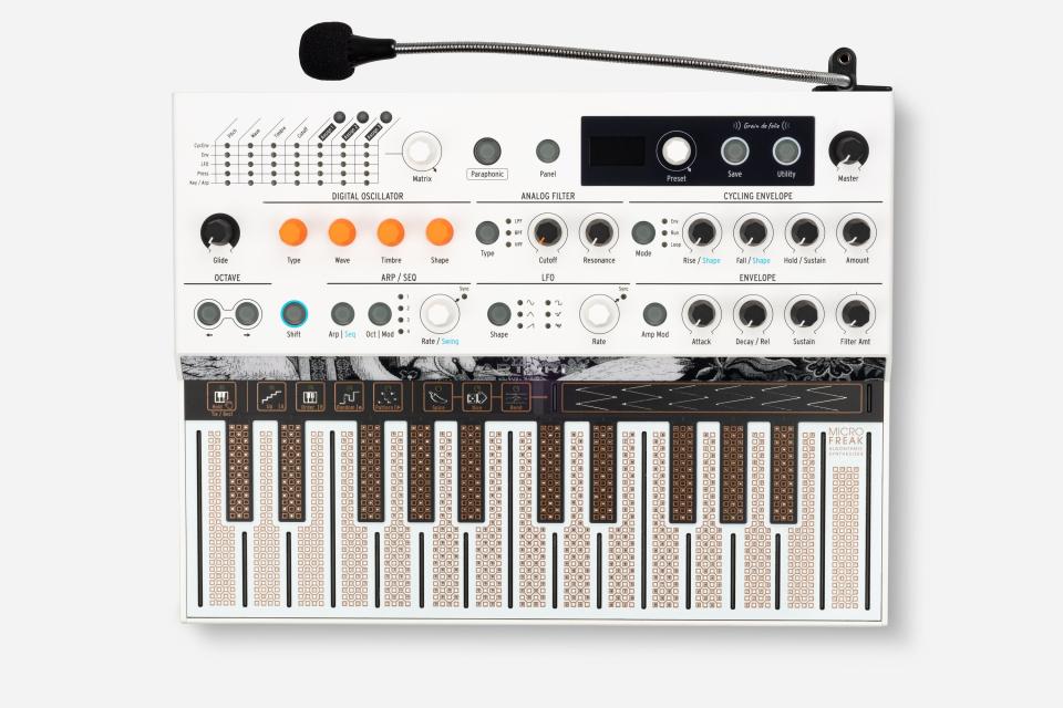 Arturia MicroFreak Vocoder Hybrid Analog/Digital Synthesizer with Advanced Digital Oscillators (Limited Edition White)
