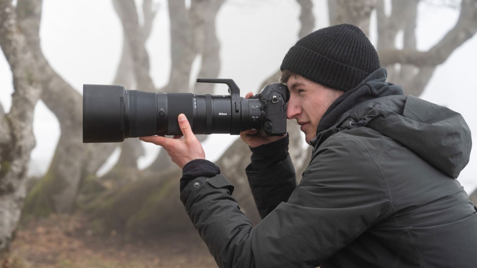 Nikon NIKKOR Z 180-600mm f/5.6-6.3 VR Lens Nikon NIKKOR Z 180-600mm f/5.6-6.3 VR Lens