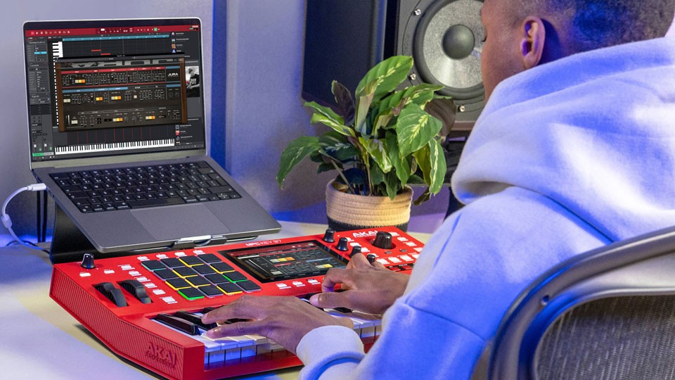 Best Keyboard Workstations: From Budding Songwriter to Seasoned Professional